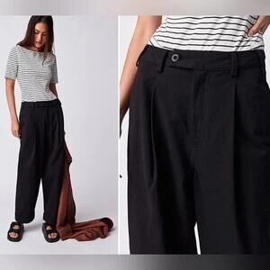 Free People Needed Breaking Trousers sz 12 Black Pleated Wide Leg Cuffed Hem